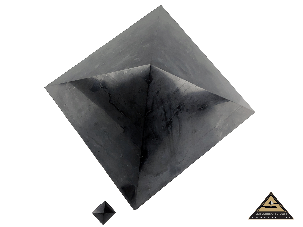Pyramid 25 x 25 cm by eliteshungite.com